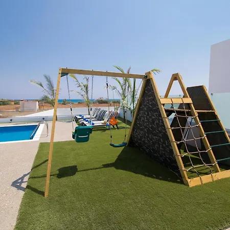 Lynn Boutique Beachfront
