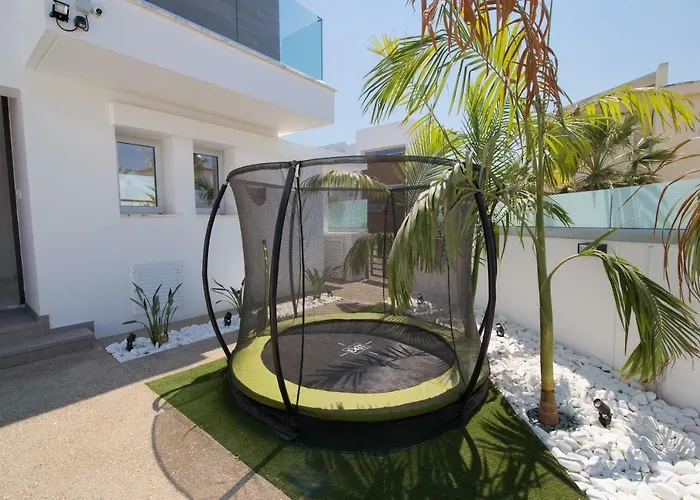 Lynn Boutique Beachfront